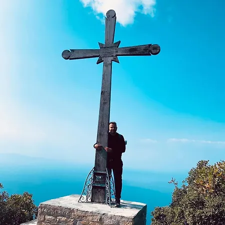 Serbian House فندق مبيت وإفطار