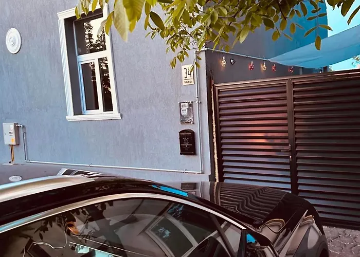 Bed & Breakfast Serbian House 3*