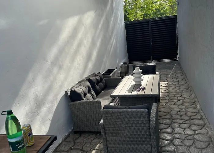 Bed & Breakfast Serbian House 3*